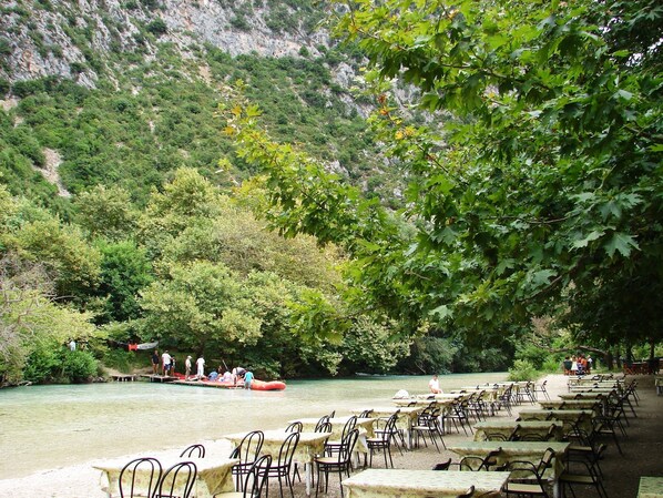 Lounas ja illallinen, kreikkalainen keittiö