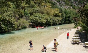 Kayaking, rowing - Piges Hotel at Acheron Springs (Parga)