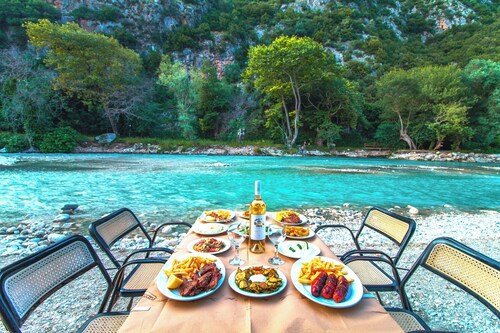 Piges Hotel at Acheron Springs