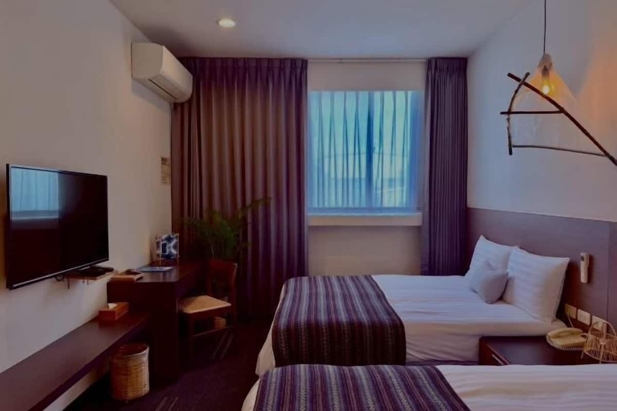 Desk, laptop workspace, blackout drapes, free WiFi