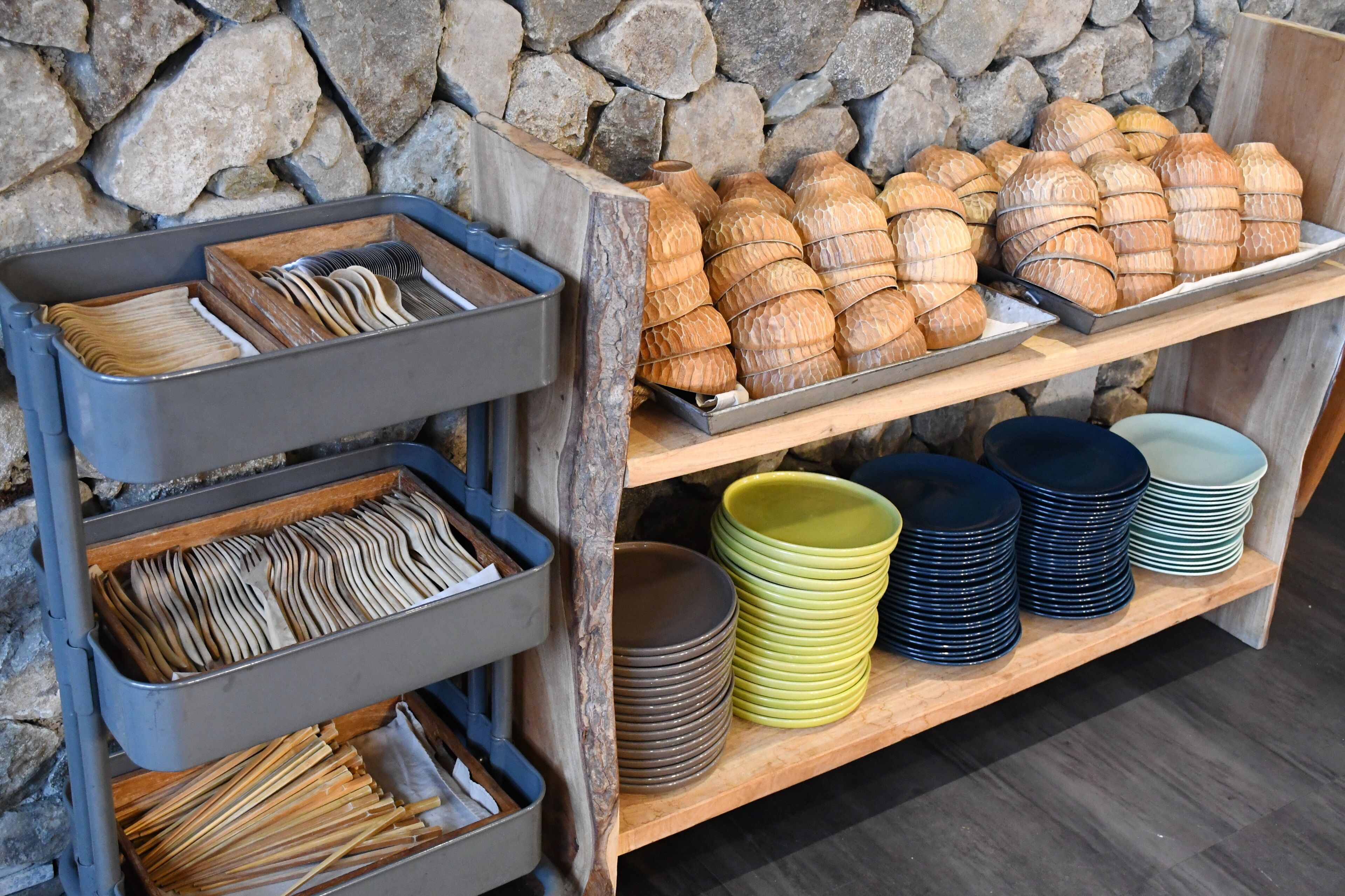 lunch and dinner served, local cuisine