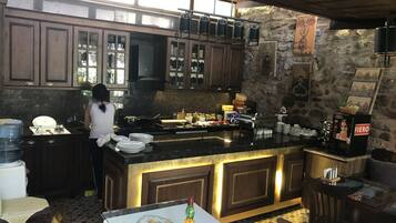 Breakfast area