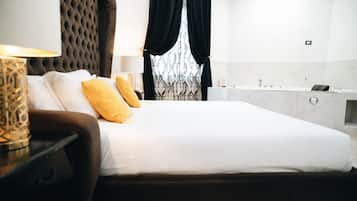 Doppia Matrimoniale con Idromassaggio | 1 Schlafzimmer, hochwertige Bettwaren, Daunenbettdecken