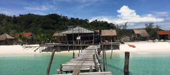 Sok San Long Beach Bungalow