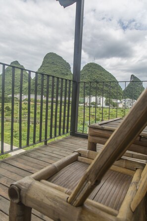 Panoramic King Room | Balcony