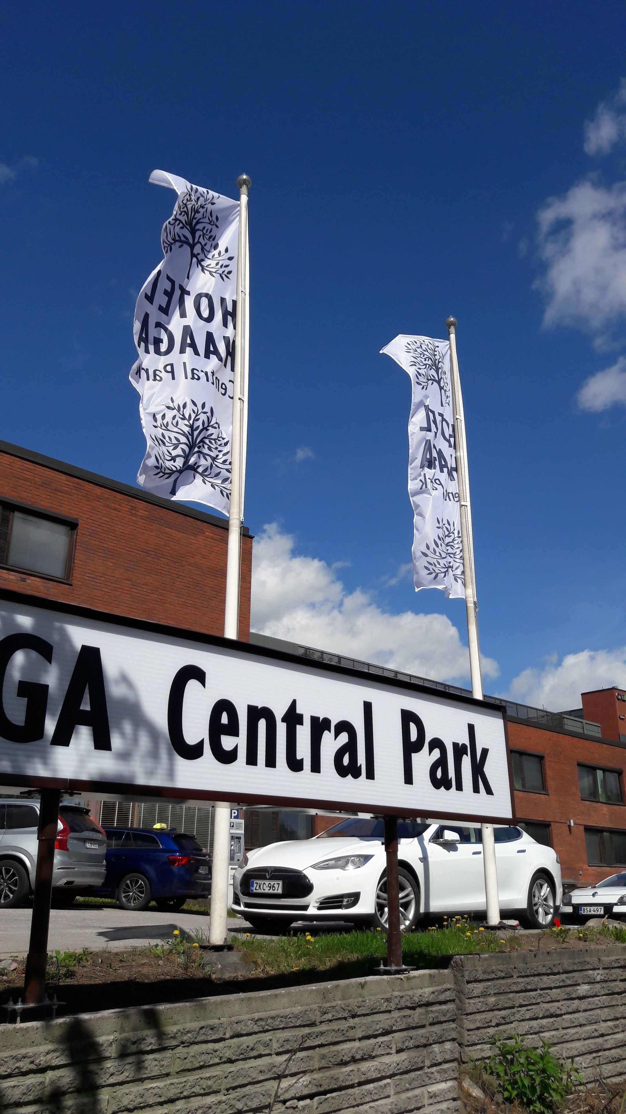 self-parking (surcharge) 18 per night