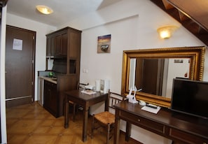 Duplex | Cozinha americana privada | Geladeira, cooktop, cafeteira/chaleira, chaleira elétrica