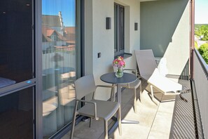Villa MainTraum Doppelzimmer | Allergikerbettwaren, Minibar, Zimmersafe, individuell dekoriert