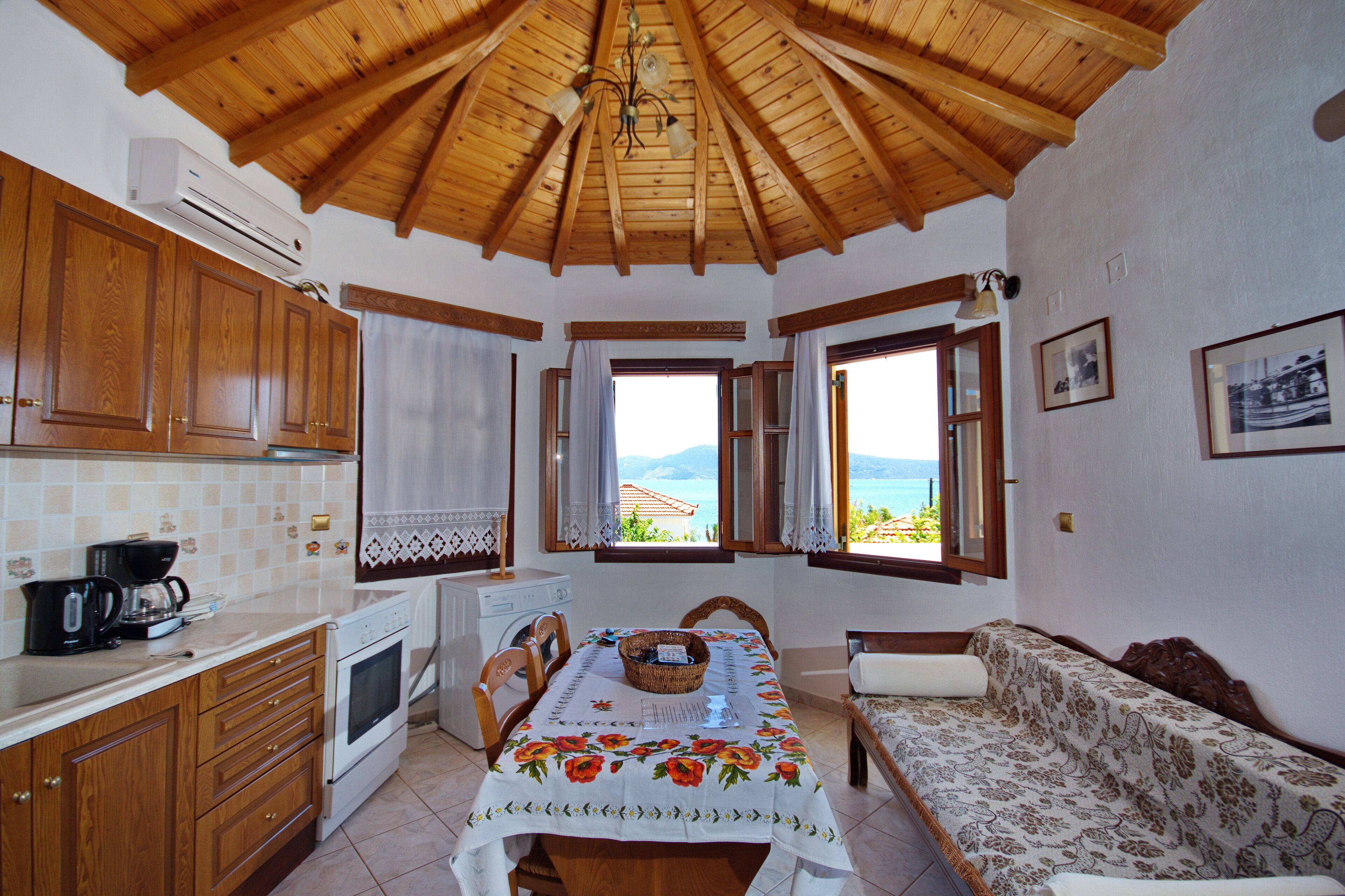 Villa, 2 Bedrooms | Private kitchen | Fridge, oven, stovetop, coffee/tea maker