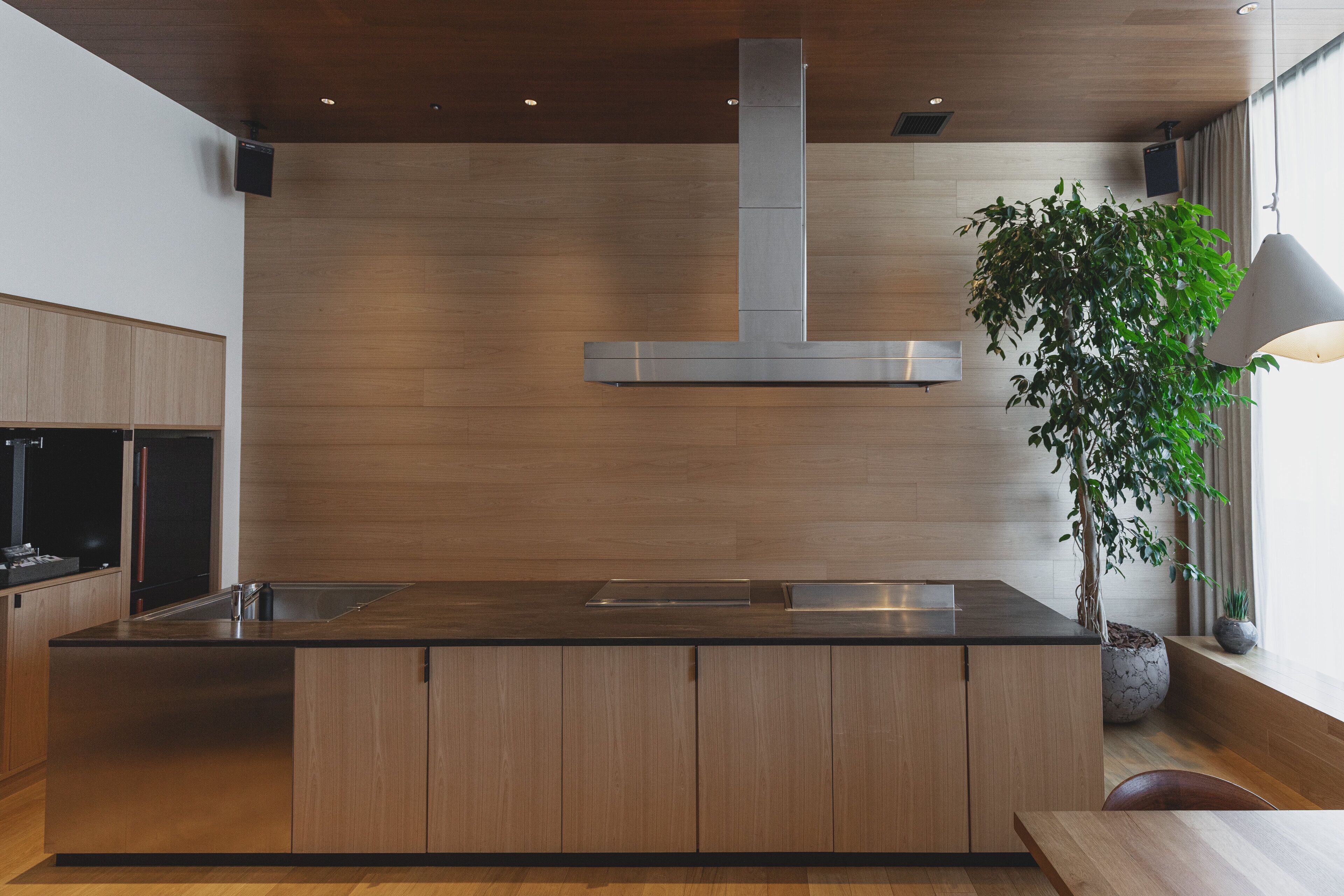 1 bedroom, premium bedding, minibar, in-room safe