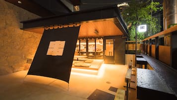 用餐