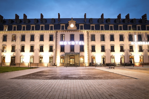 Fachada del alojamiento - Noche