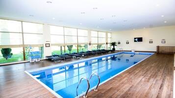 ์ค๋ด ์์์ฅ, 2 ๊ฐ์ ์ผ์ธ ์์์ฅ, ์์์ฅ ํ๋ผ์, ์ผ๊ด์ ์์