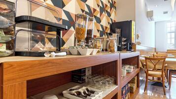 Dagelijks ontbijtbuffet (toeslag)