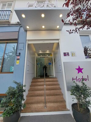 Front of property - Hotel Vilagarcia (Vilagarcia de Arousa)