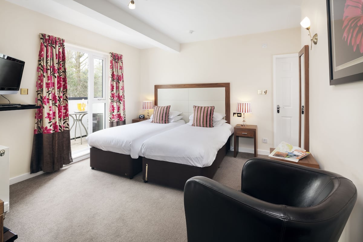 Double or Twin Room, Balcony ( Room 7 Ground Floor) | Desk, blackout drapes, iron/ironing board, WiFi (free)