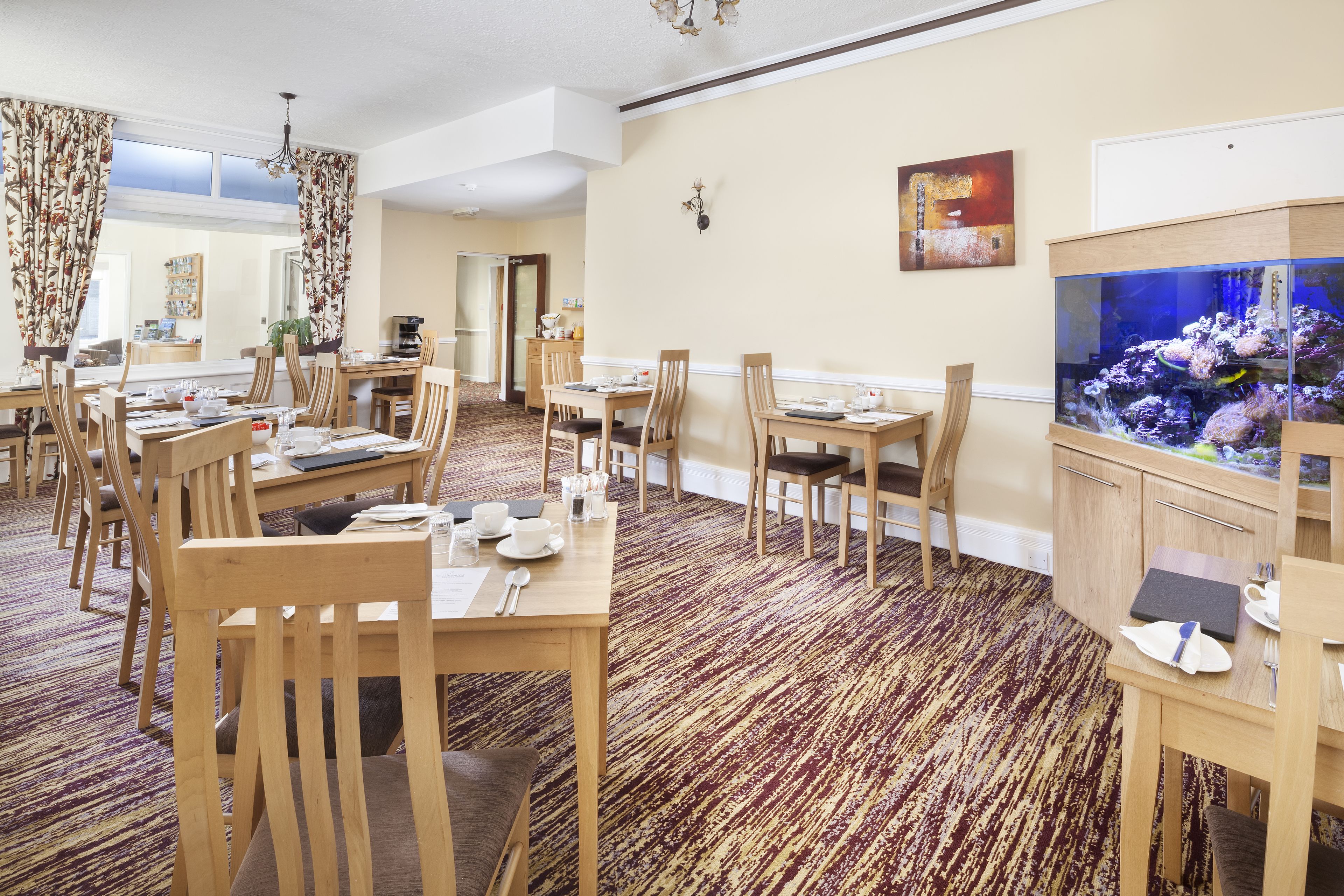 Free daily full breakfast 