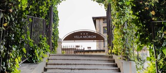 Hotel Villa Moron