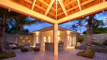 Grande Plunge Pool Butler Suite | Teres/patio