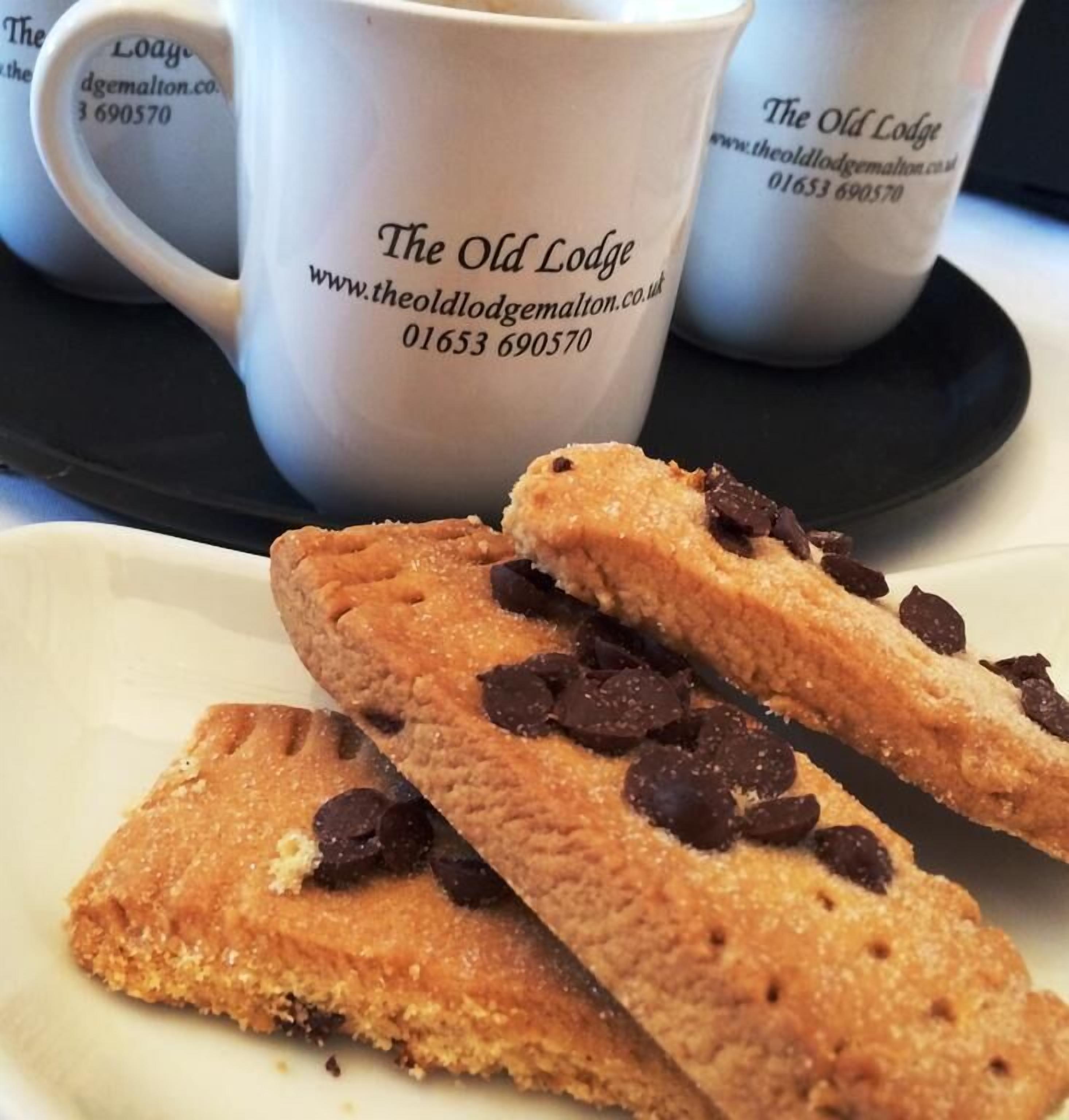 daily full breakfast (gbp 18.50 per person)