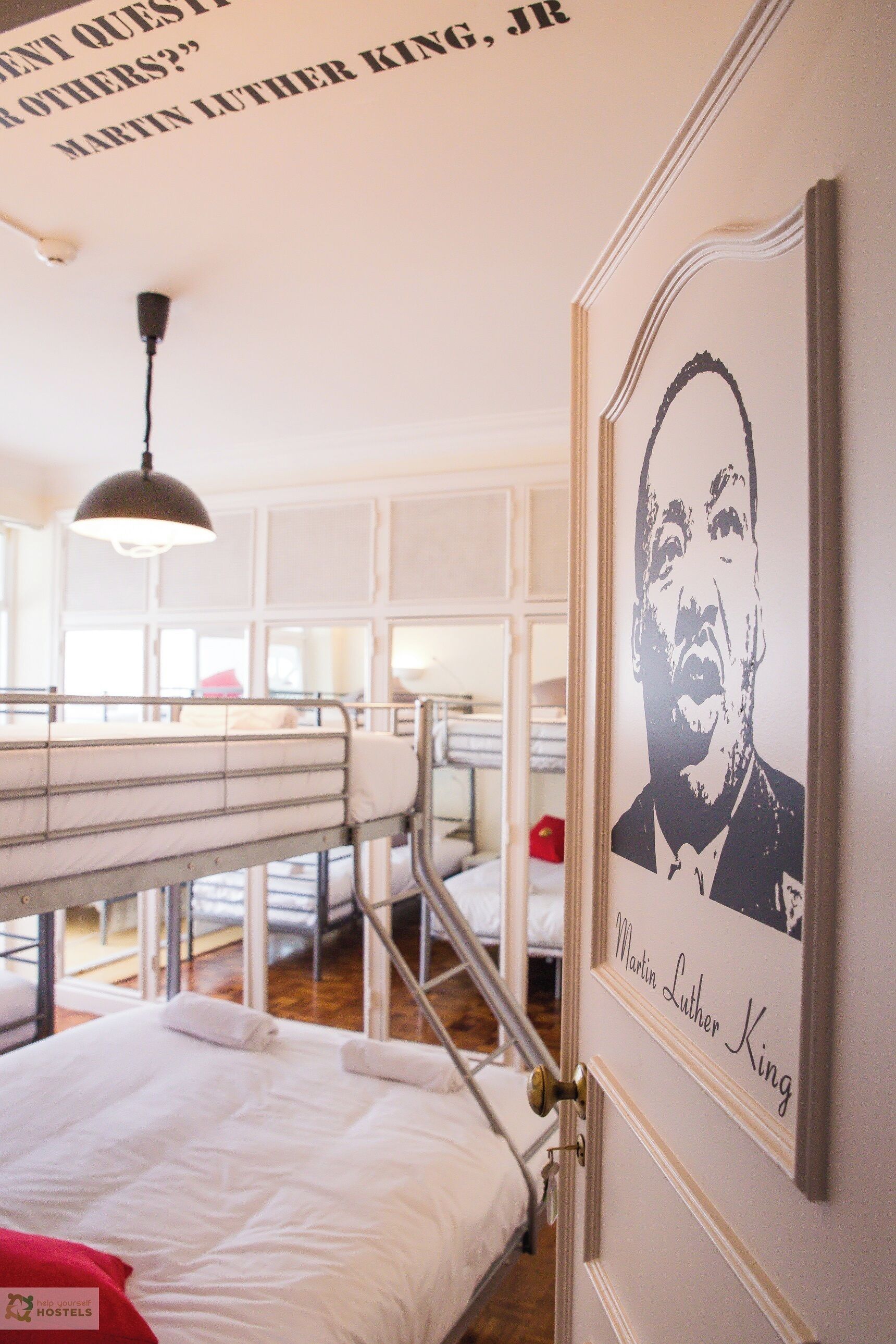 Free WiFi, bed sheets