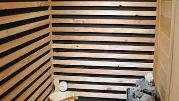 Superior suite, 1 slaapkamer, sauna | Kamervoorziening