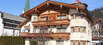 Spacious holiday flat with sauna in Stumm