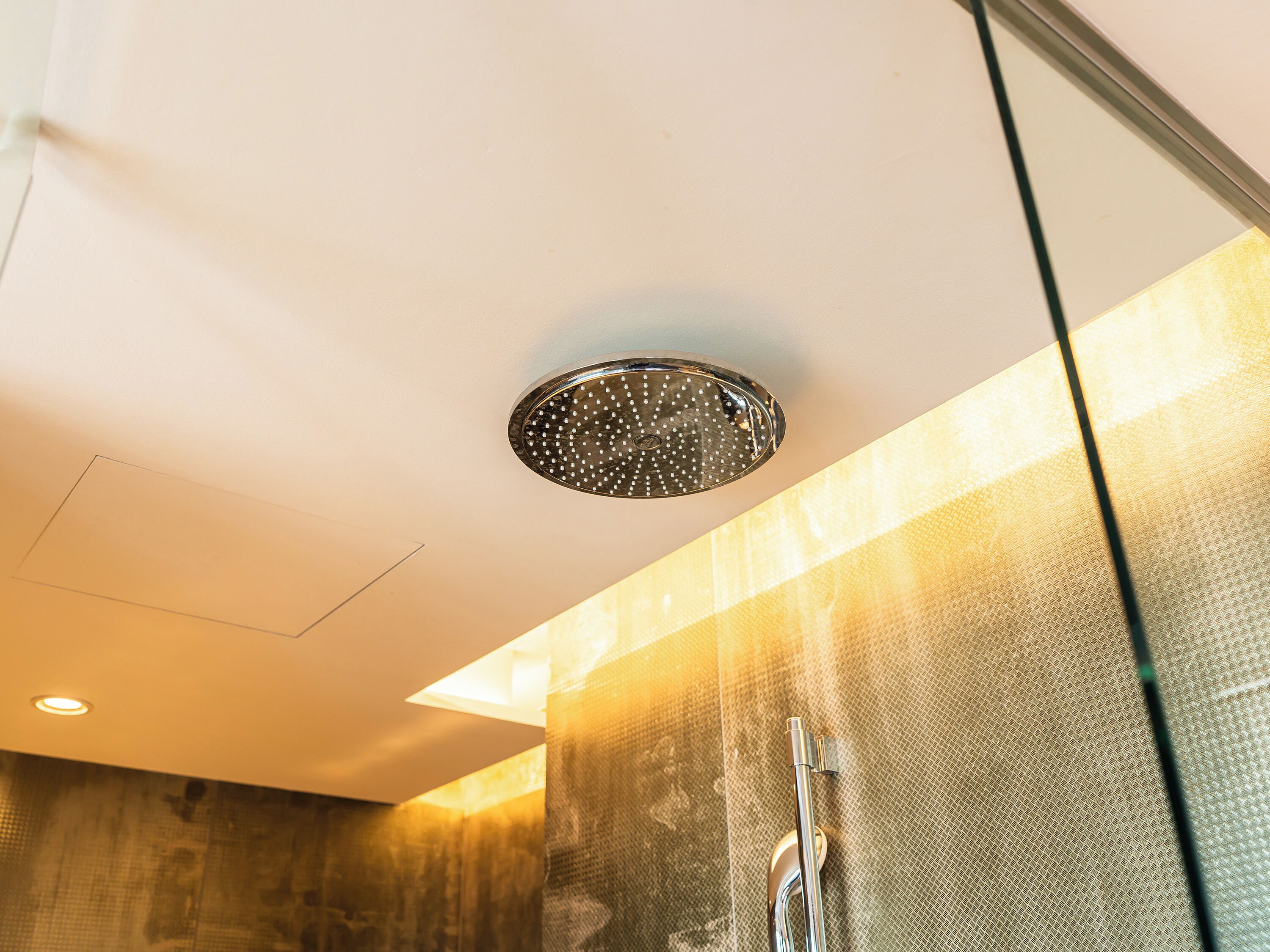 Photo - ONE@Tokyo by insomnia