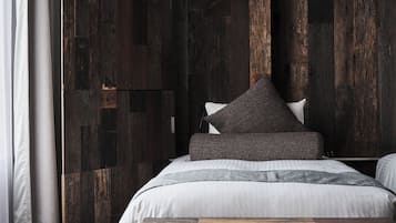 Atelier Suite, Non Smoking | Down comforters, in-room safe, blackout drapes, free WiFi