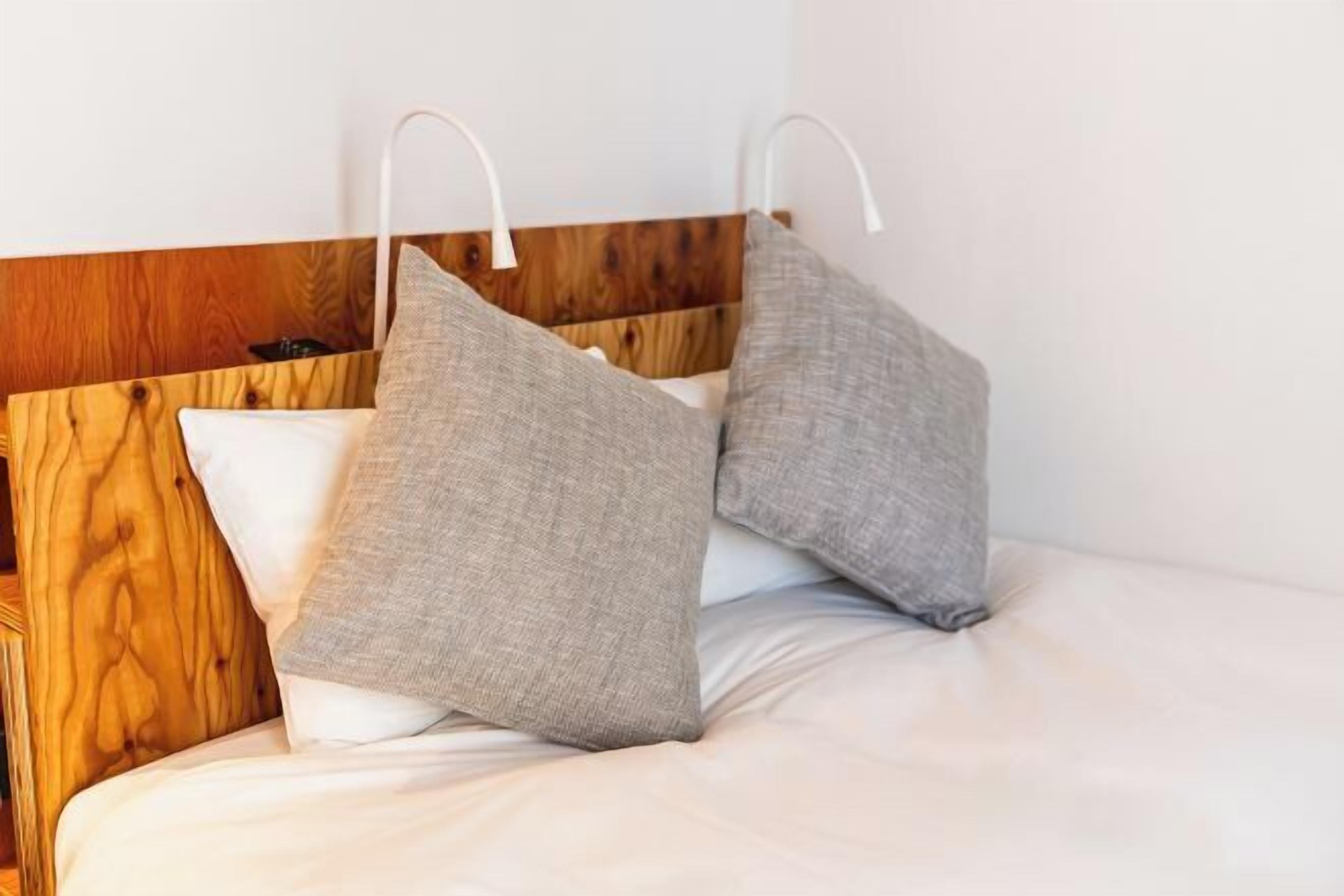 Down comforters, in-room safe, blackout drapes, free WiFi