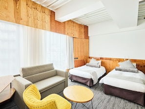 Deluxe Twin kamer, niet-roken | 1 slaapkamer, luxe beddengoed, donsdekens, een kluis op de kamer