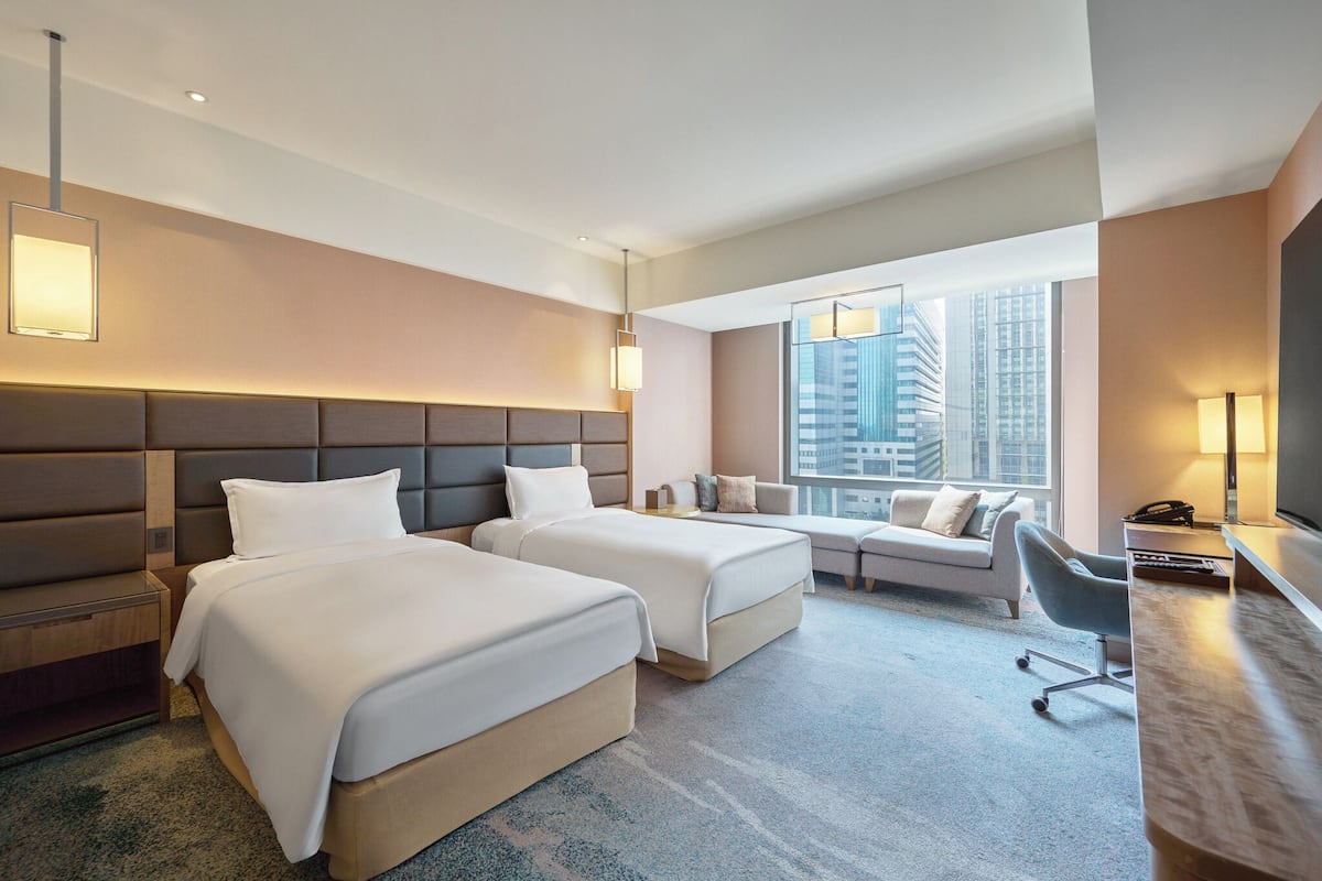 Quarto duplo luxo | Cofres nos quartos, cortinas blackout, quartos à prova de som