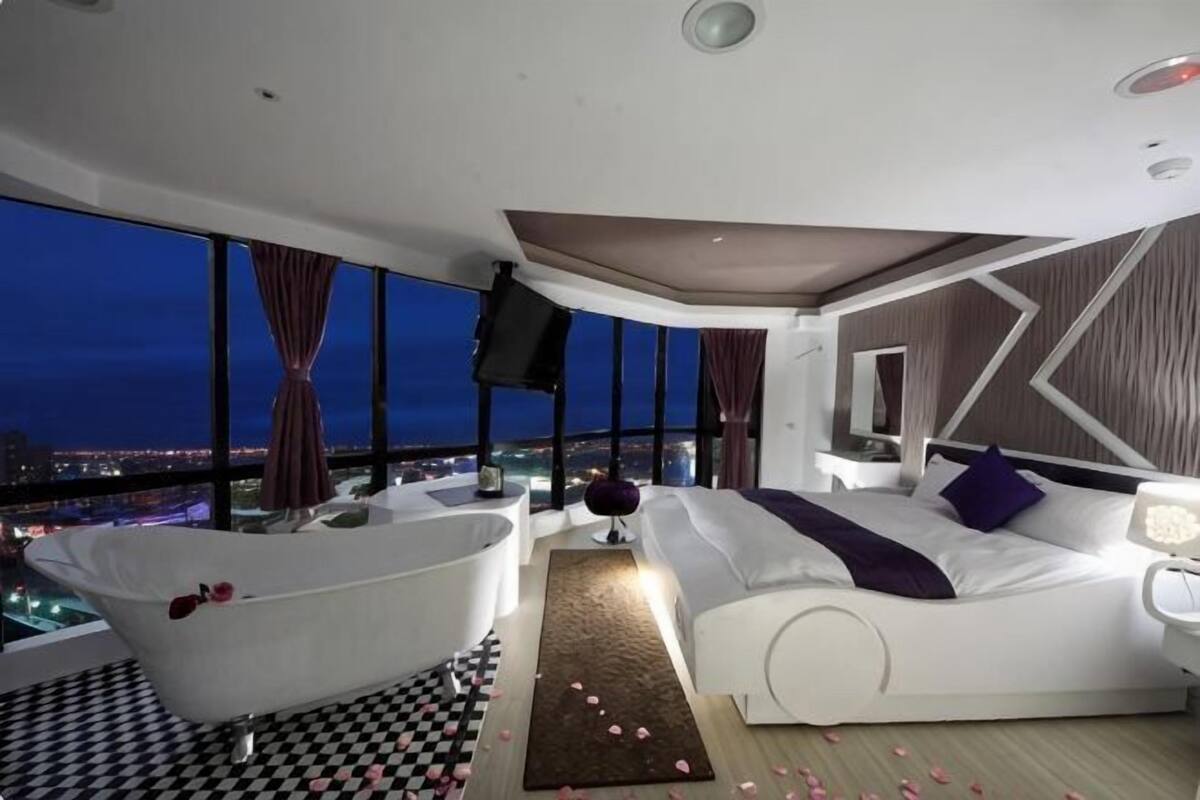 Desk, blackout drapes, WiFi (free), individually decorated