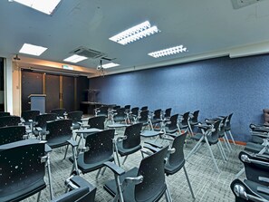 Lobby - Capital O 90841 New One Enigma Hotel (Kuala Lumpur)