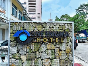 Front of property - Capital O 90841 New One Enigma Hotel (Kuala Lumpur)