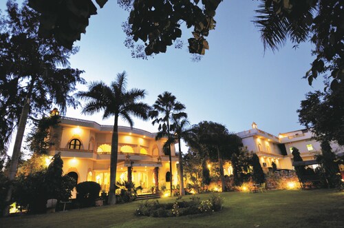 Raj Palace Resort