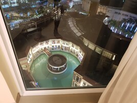 Fjölskylduíbúð - 2 svefnherbergi - reyklaust - útsýni yfir skipaskurð | Útsýni úr herberginu