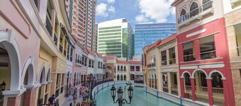 LUXE In Venice - The Venice Residences