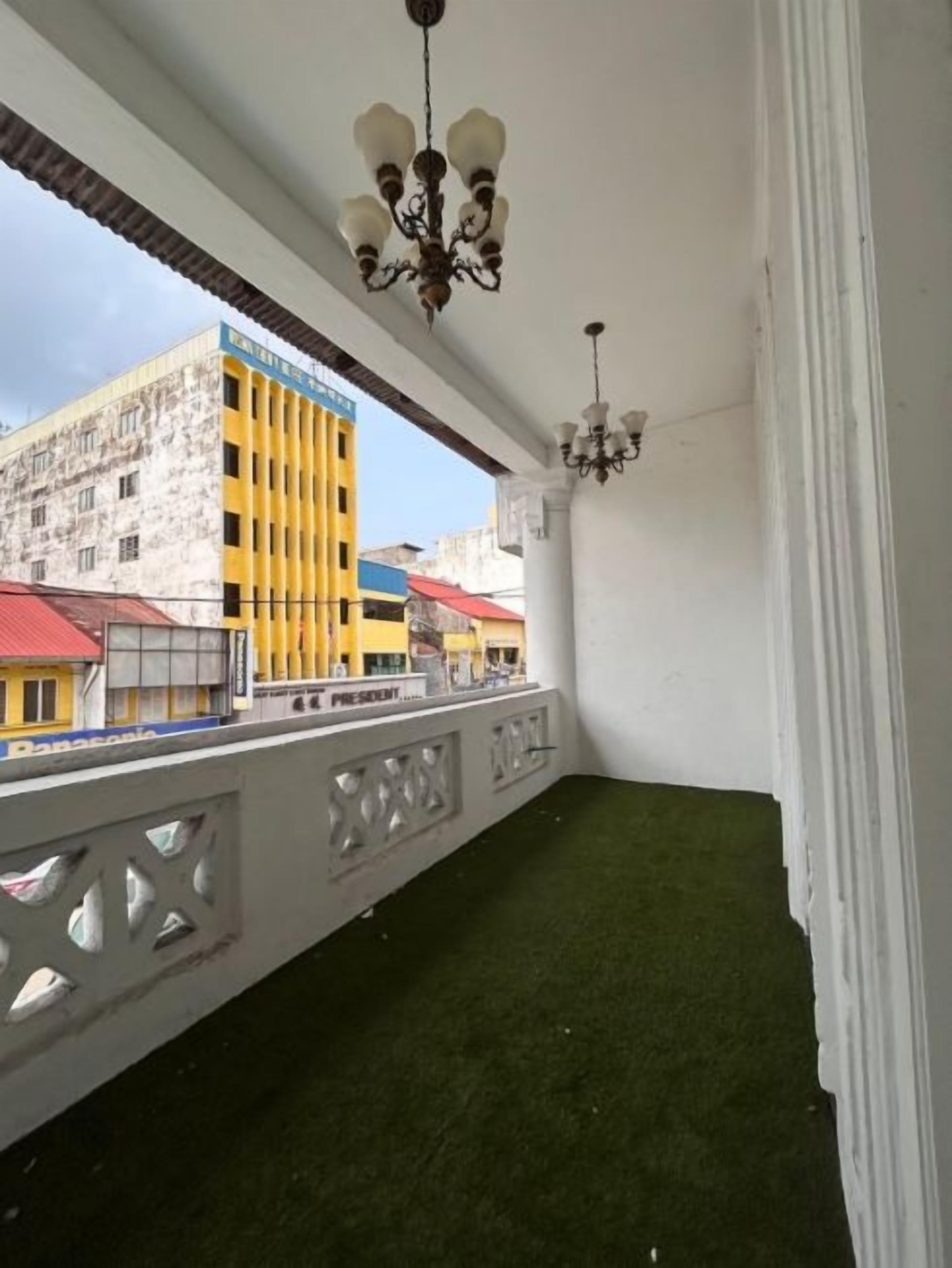 Quang cảnh ban công