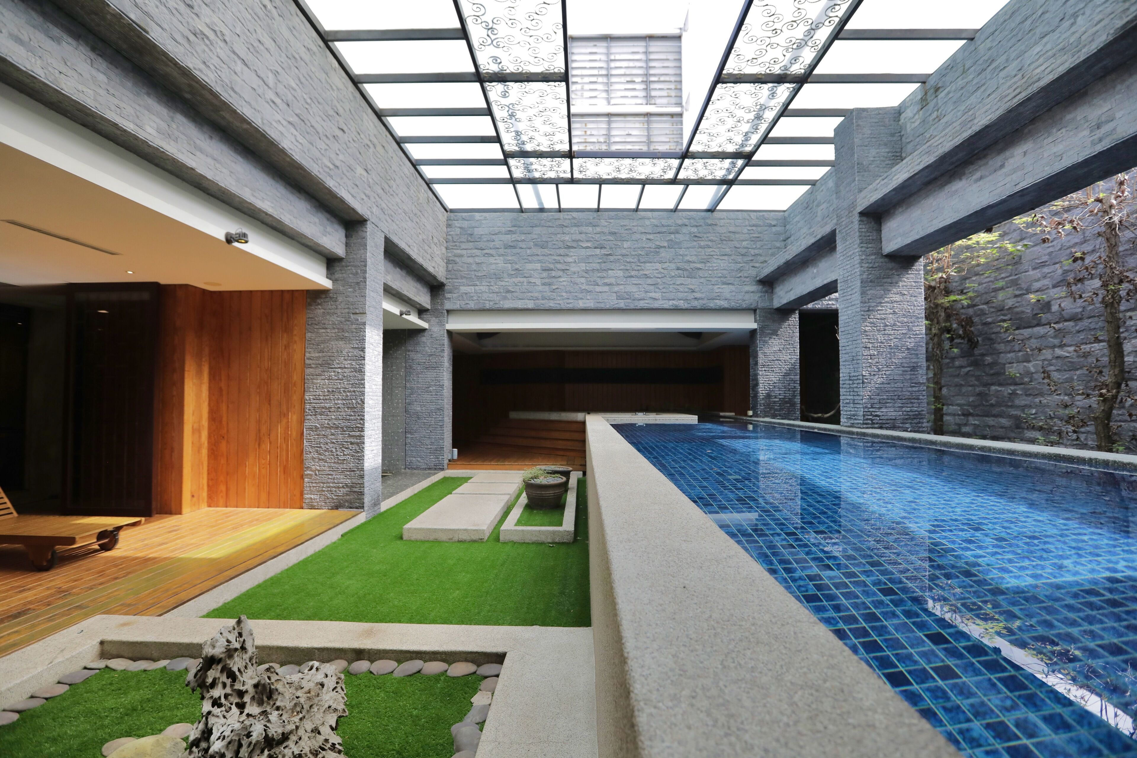 Presidential Double Room | Courtyard view