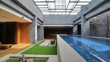 Presidential Double Room | Courtyard view