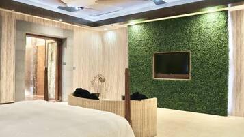 Down comforters, minibar, individually decorated, individually furnished