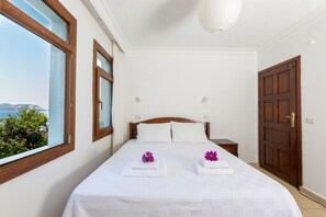 Free minibar items, in-room safe, free WiFi - Kale Hotel (Kas)