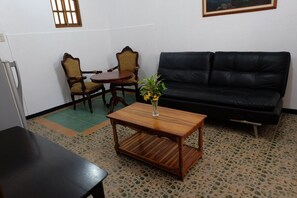 Khu tiếp khách ở sảnh