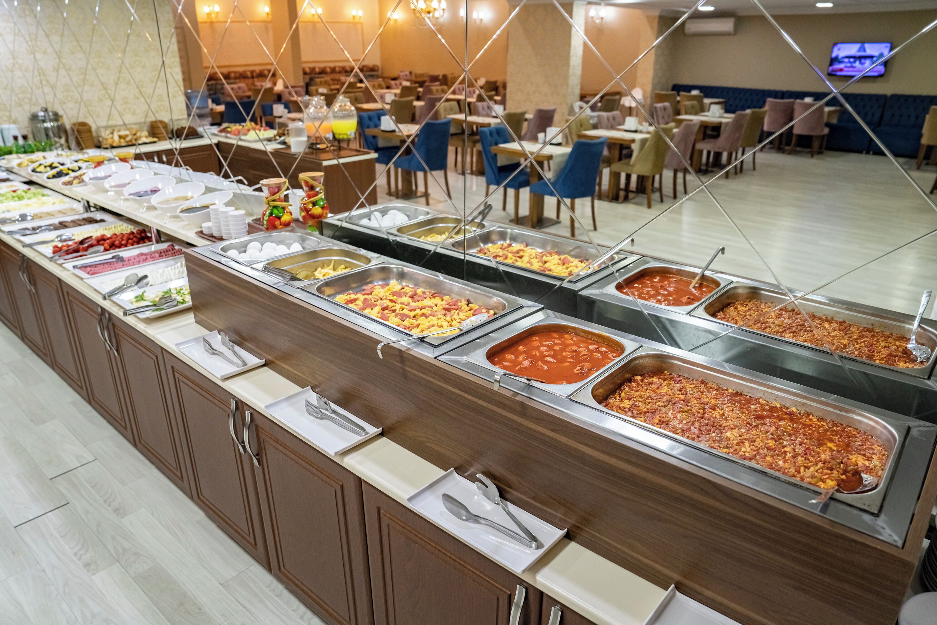 daily buffet breakfast (eur 4.2 per person)