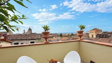 Panoramic Suite | Terrace/patio