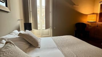 Suite panorámica | 1 habitación, ropa de cama de alta calidad y minibar