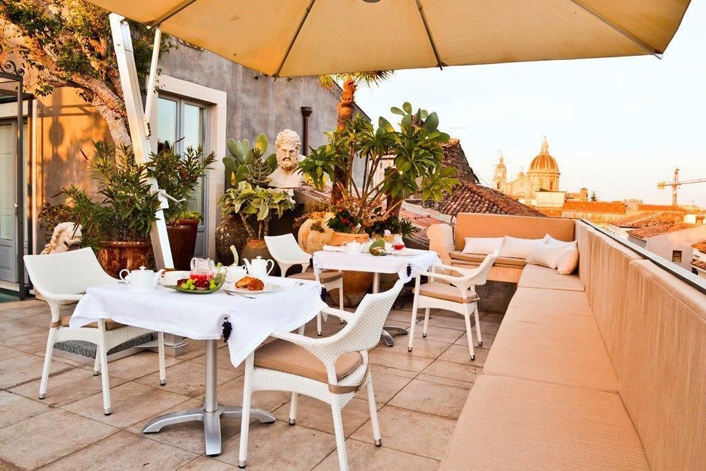 Photo - Asmundo di Gisira