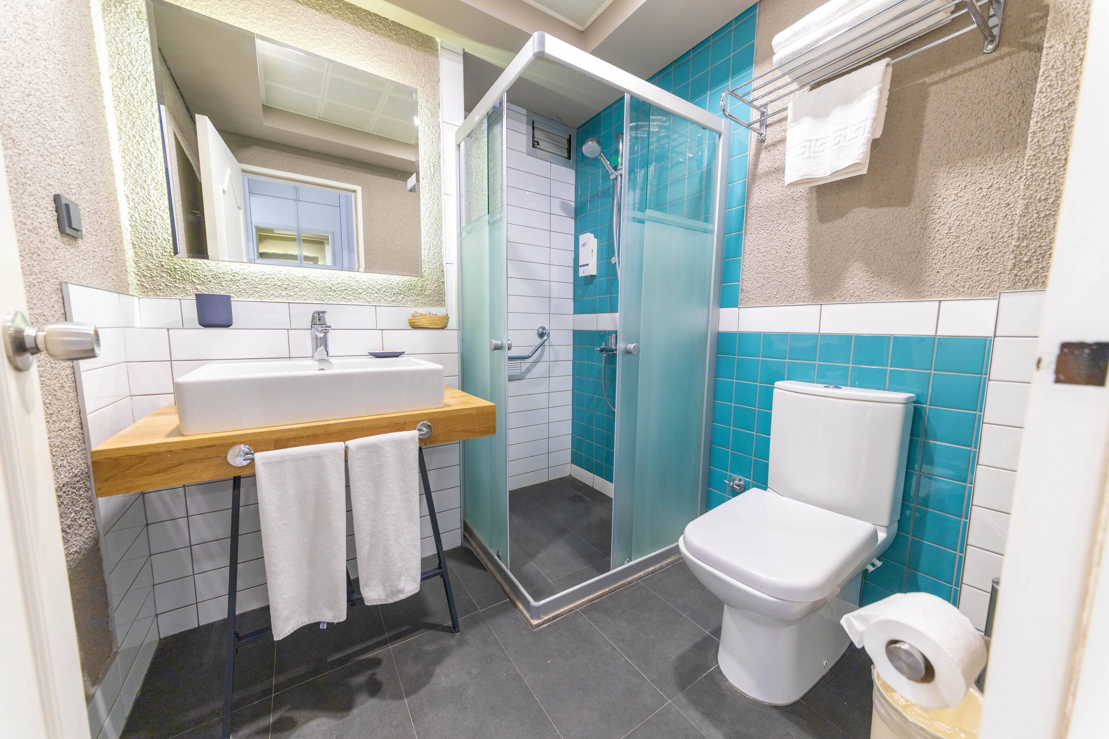 standard room, balcony | bathroom | shower, free toiletries, hair dryer, slippers