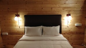 Basic Cottage, 1 Double Bed, Pool View | Minibar, in-room safe, desk, rollaway beds - Lazy Frog Goa (Carmona)